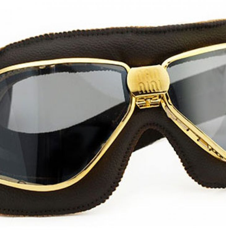 Classic motorcycling goggles